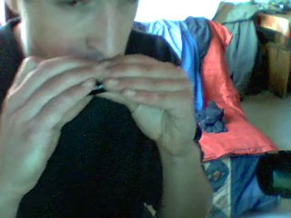 cyril apprend à jouer de l'harmonica !!!