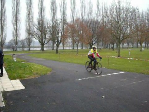 Cyclocross du camping de Bléré 2010 - pass'cyclisme / Ufolep