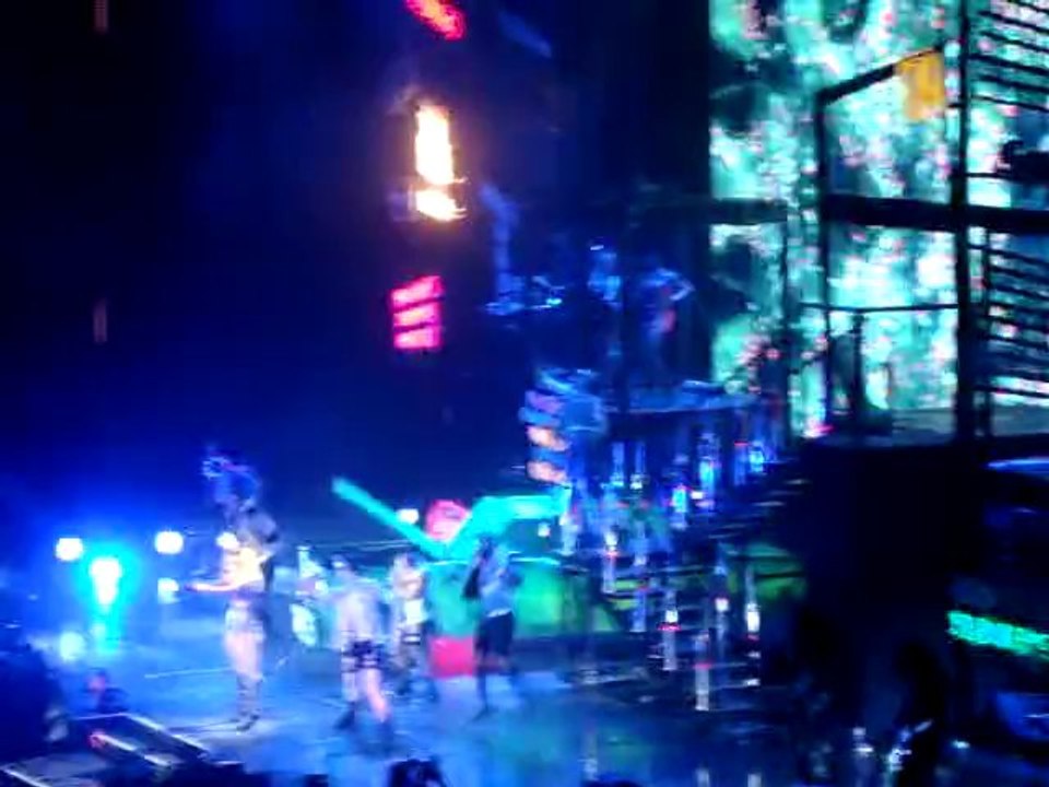 Lady Gaga - Just Dance - Lisbon