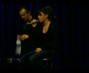 brenda qui chante "mon vieu "