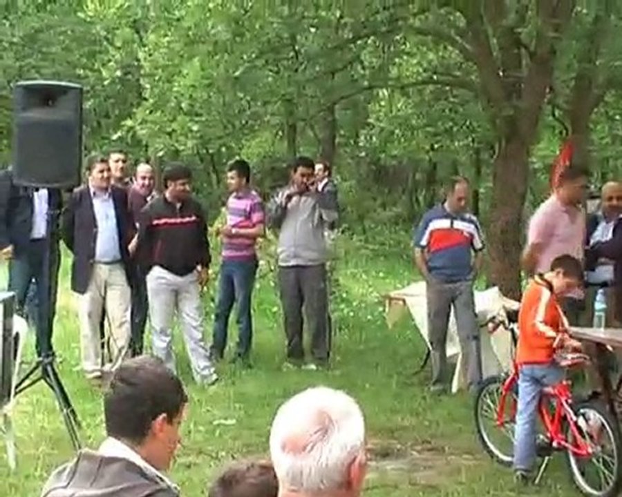 2010 Giresun çamoluk kutluca  köy pikniği 5. bölüm