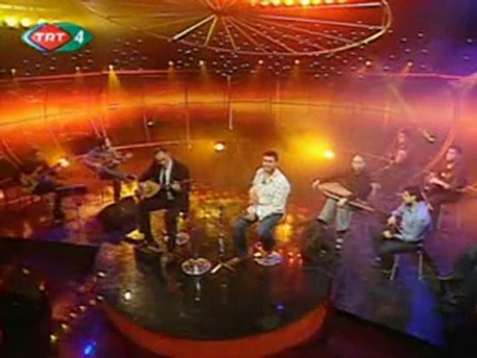 Çetin Akdeniz - Pancar Pezik Değil Mİ?