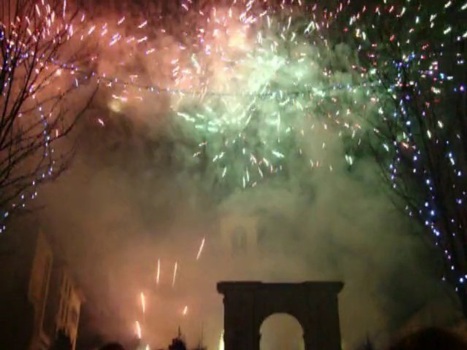 Fête de l'hiver Oyonnax 2010 Feu D'artifice Part 3