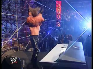 Kevin Nash Powerbombs Triple H