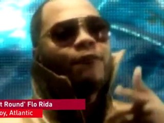 Flo Rida gives out mobile number to fans