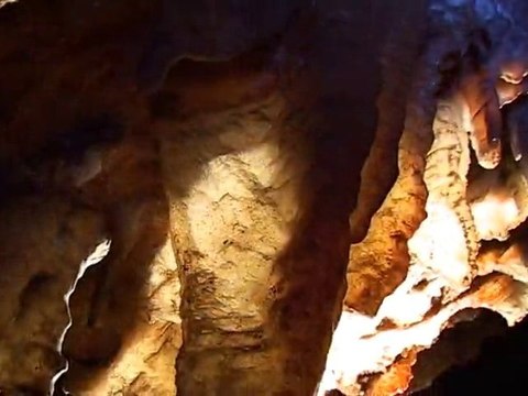 Spélé-H2O : Le monde souterrain