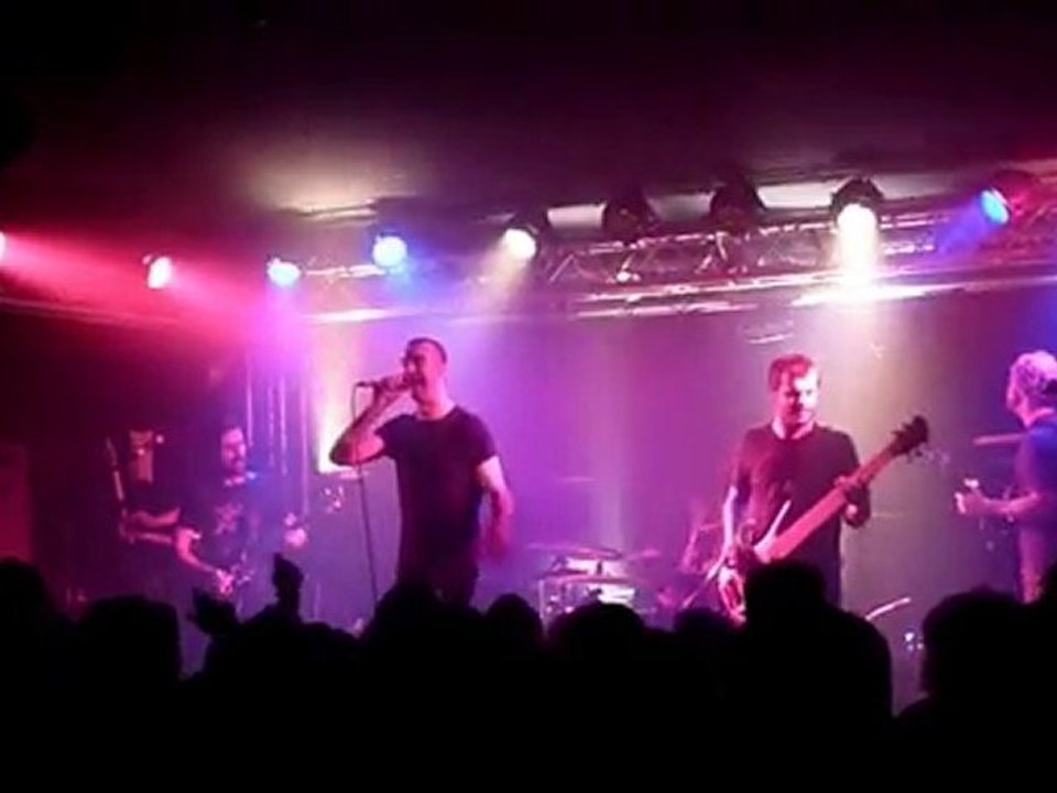 Karnivool - New Day (live)