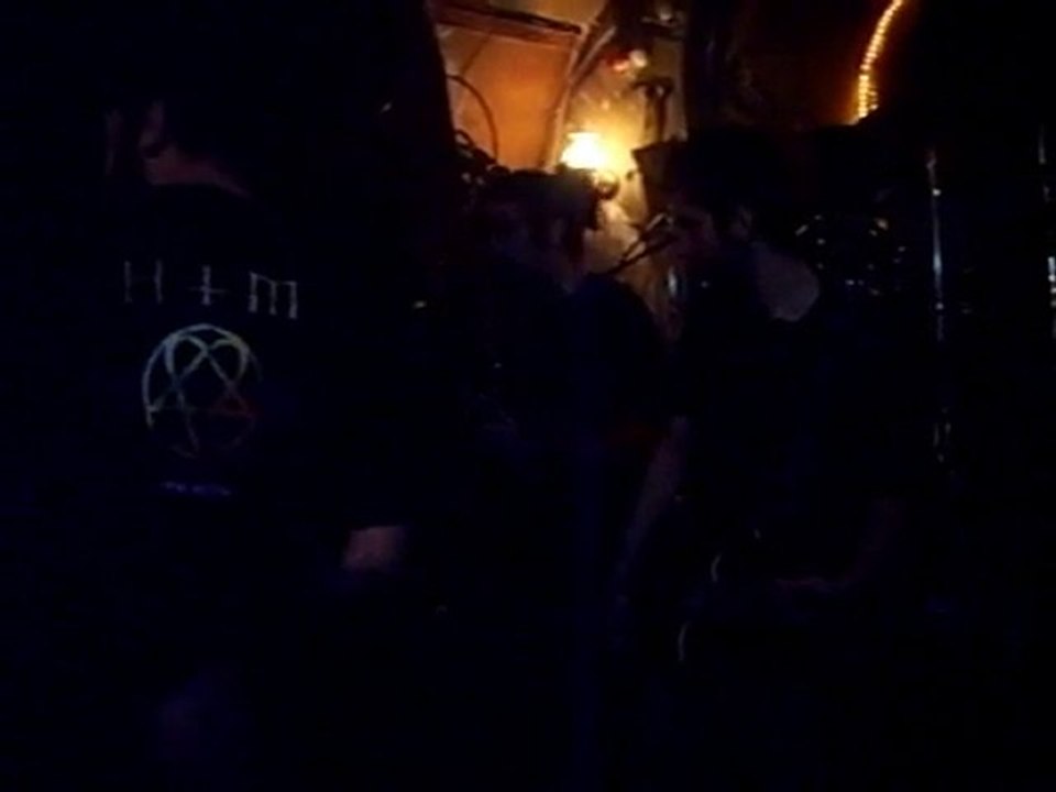 Explode Effect-Zor