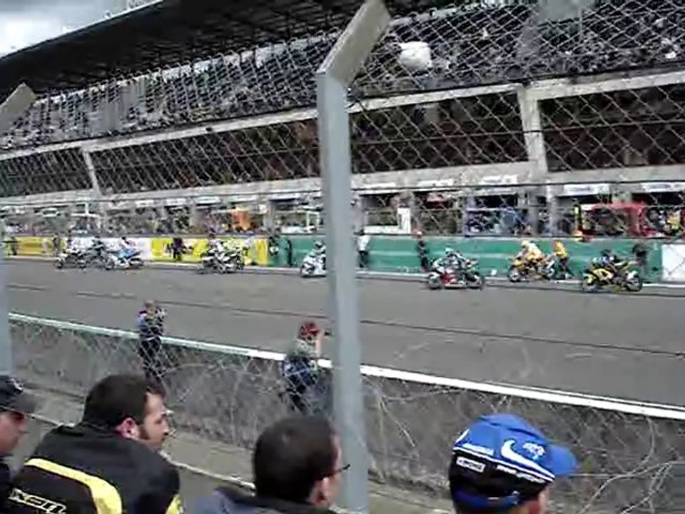 Teamburnland Départ des 24h Moto Le Mans 2009