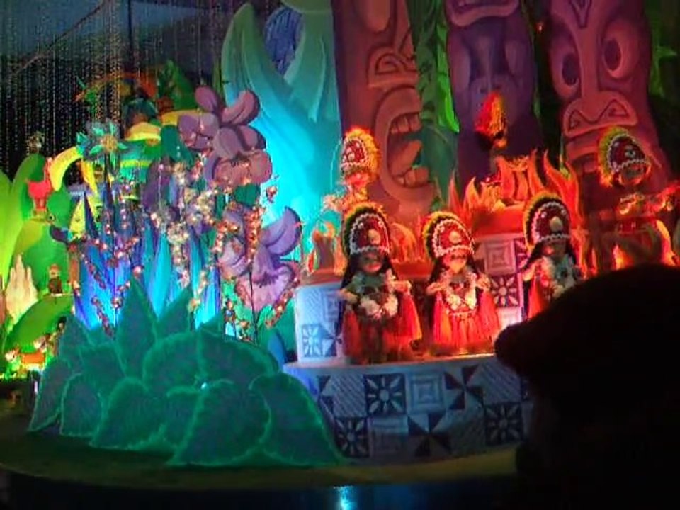It's a small world, Disneyland Paris