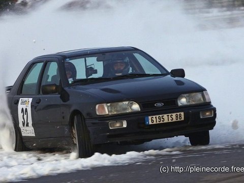 Téléthon 2010 Chenevières - Club Ford Cosworth - Yves