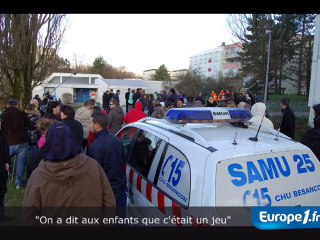 "Il faut sortir, l'école est prise en otage"