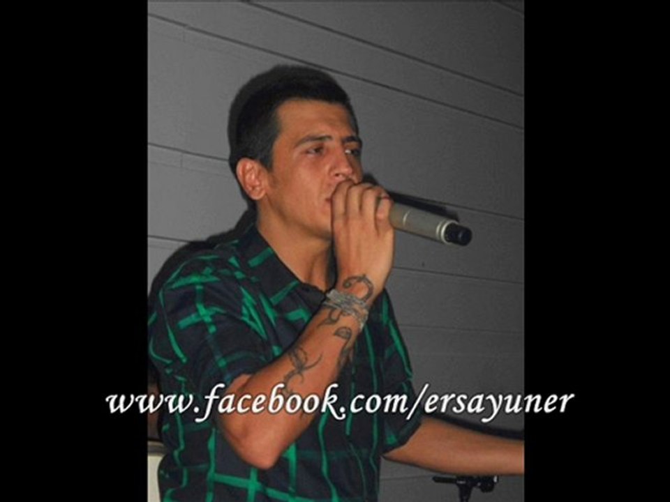 Ersay Üner * Umutsuz Vaka  / Canlı Performans