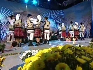 Folk Dancing Group ''Busuiocul'' - 12.Dec.2010