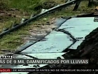 Se derrumba puentes en Panamá