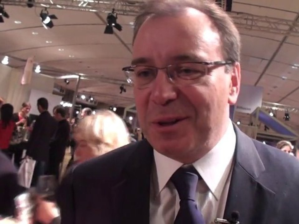 Thierry Desseauve crache