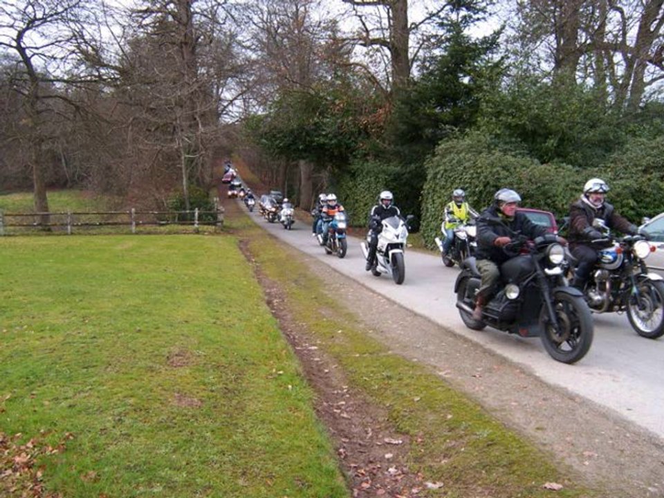 Diaporama Telethon motos  Châtelaudren 2010