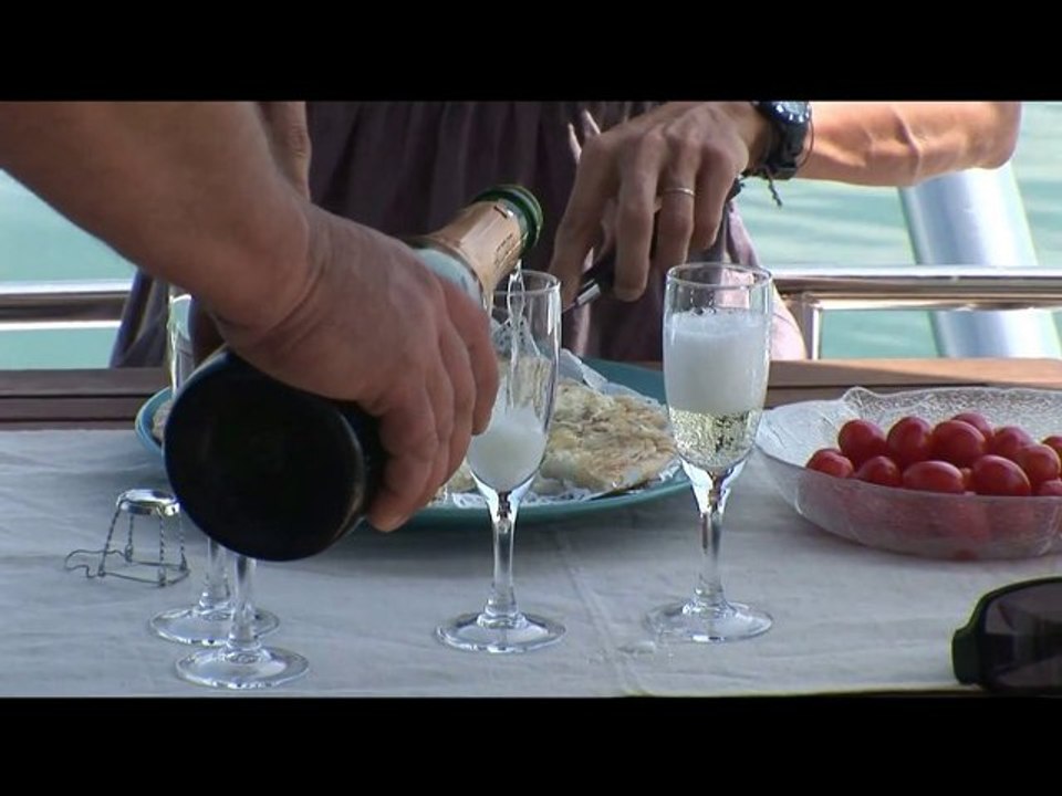 Trawler-Catamarans-Highland-35-HD-FR