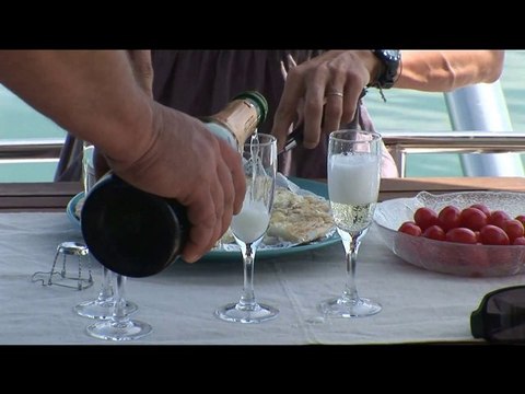 Trawler-Catamarans-Highland-35-HD-FR