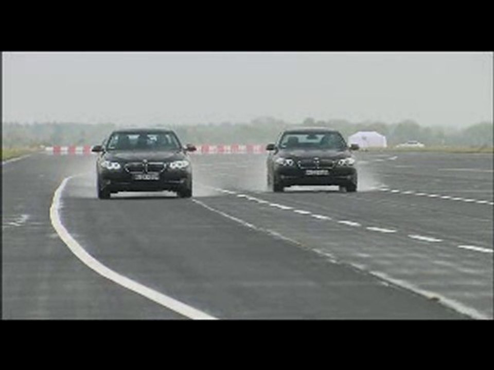 BMW : assistant d'embouteillage et de convoi.