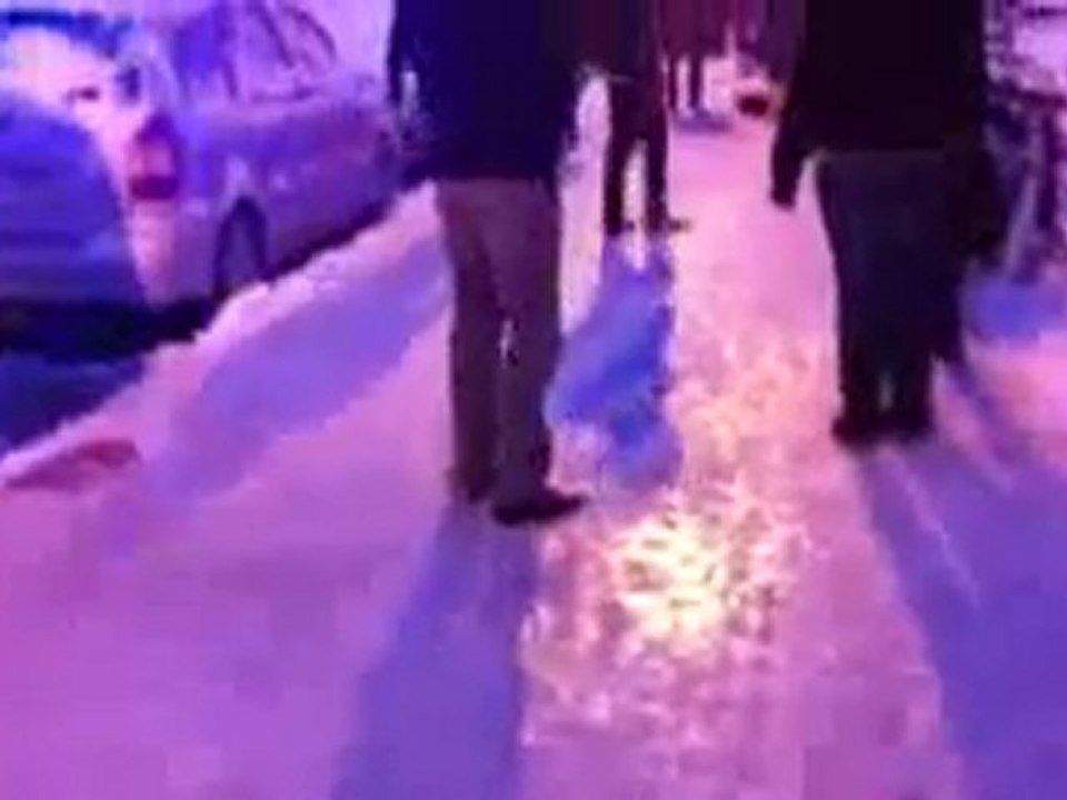 0002 - Attention ça glisse