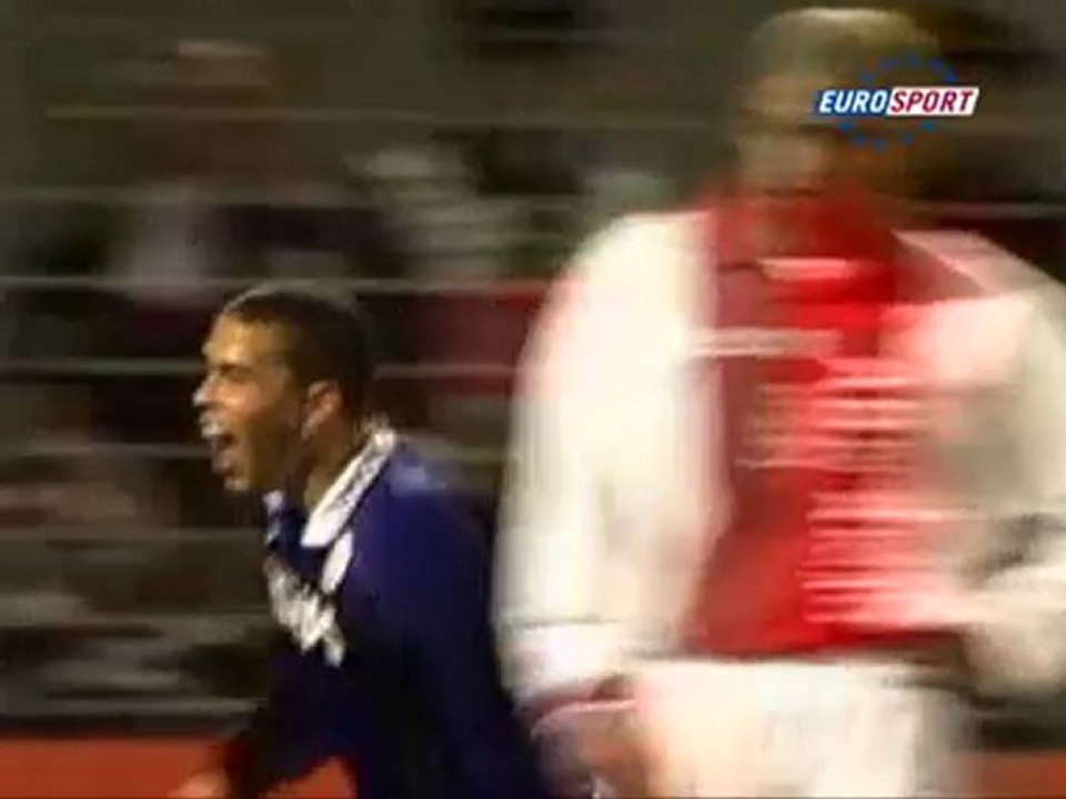 "Pele kimseyle kıyaslanamaz"