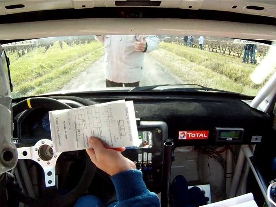 Rallye du Medoc 2010 es 4 Equipage Carlos/bourdon