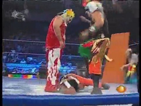Psycho Clown vs Damián 666, Halloween, X-Fly