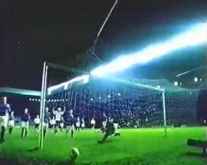 Lucozade Shearer advert 1997