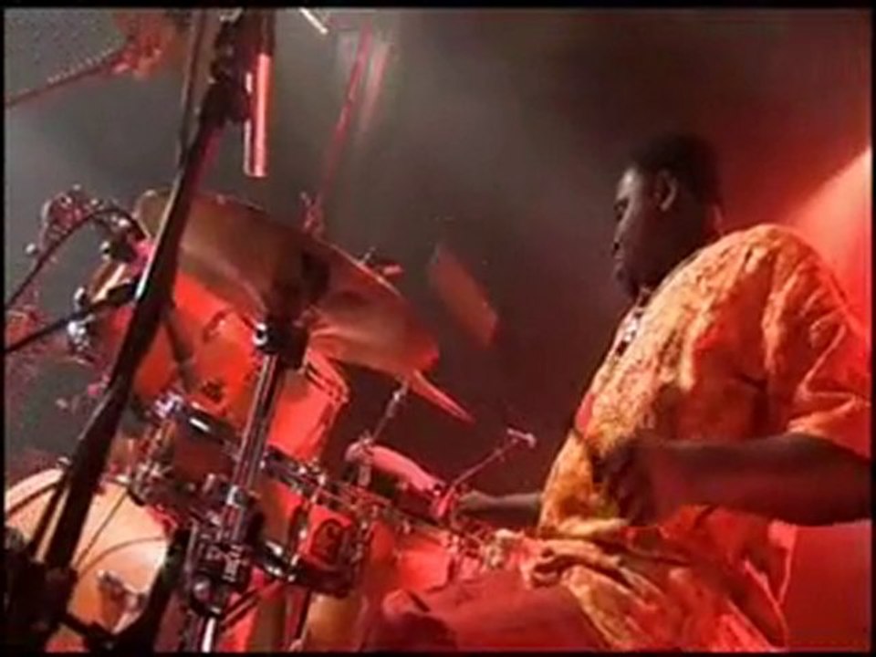 Femi Kuti @ Casino de Paris / France April 2010 (extract)