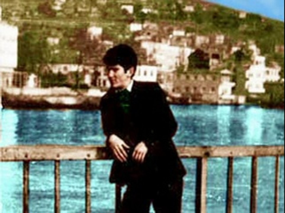 sen hep beni mazideki halimle sanırsın