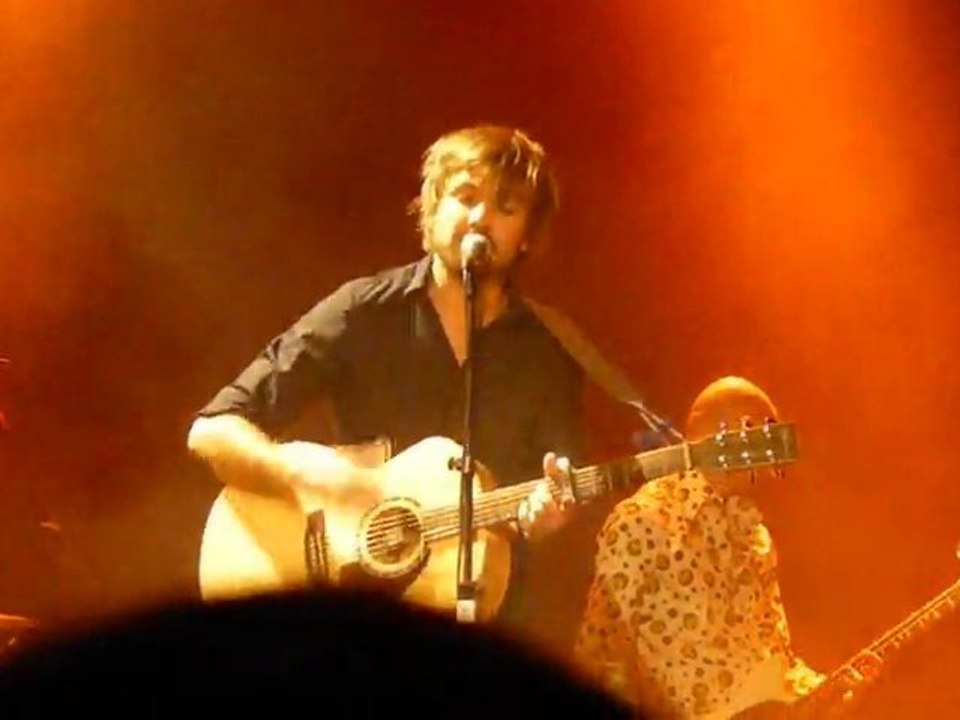 Monsieur Lune - Embrasse-moi