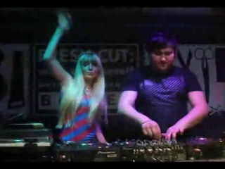 Marika Rossa vs Alexandr Galickiy - Fresh cut EVENT