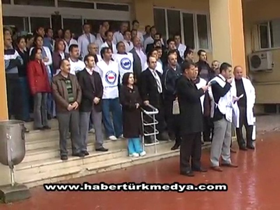 SAĞLIK SEN'DEN YUMURTALI EYLEM
