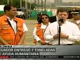 Presidente Correa entrega ayuda a damnificados colombianos