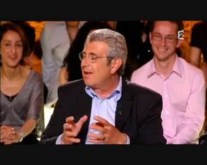 בושנאר אצל מישל דרוקר - אלוהים יצר את התוניסאי תחילה