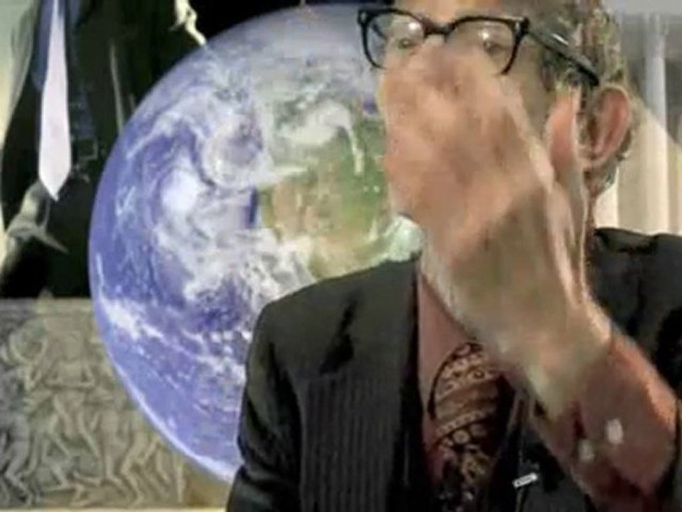 UFOs And Alien Life : When did people first see UFO's?