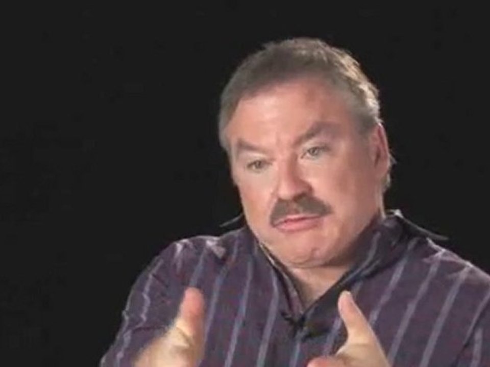 James Van Praagh On The Psychic Medium : Why do people want to communicate with the dead?