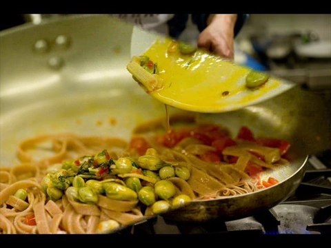 Ricetta farro fave e pecorino