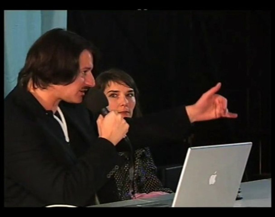 Table ronde sur Second Life : Les Métavers et les Cosplays