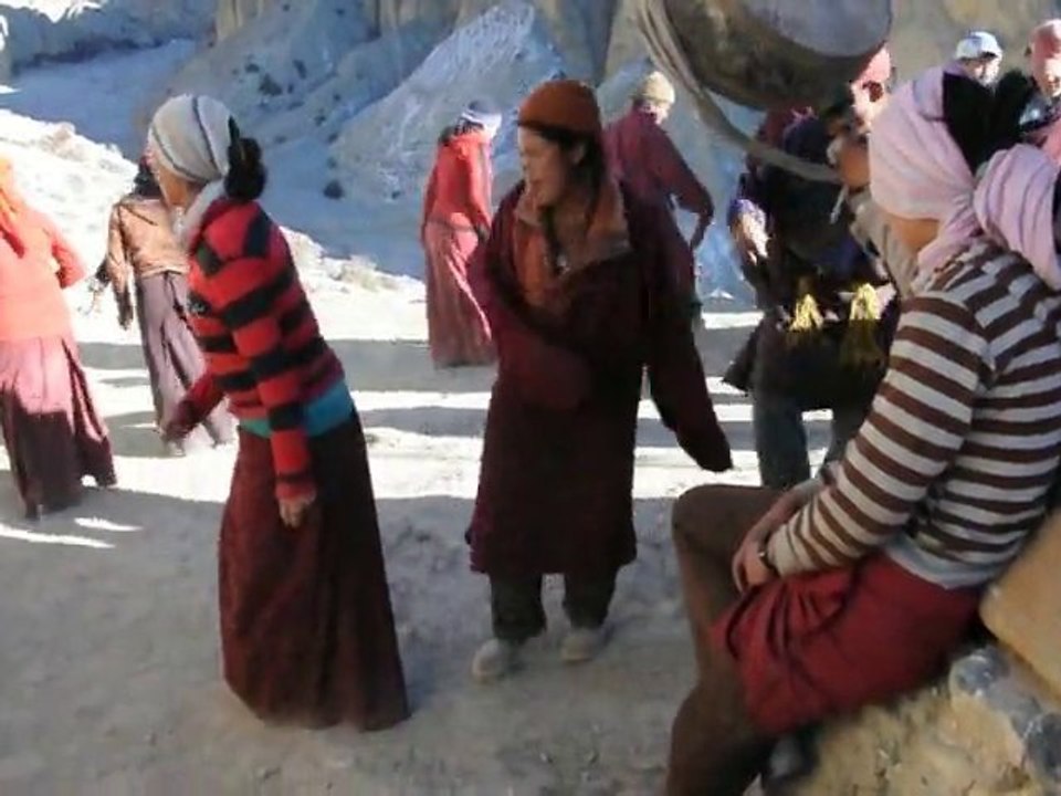 Puja_Lurigompa2
