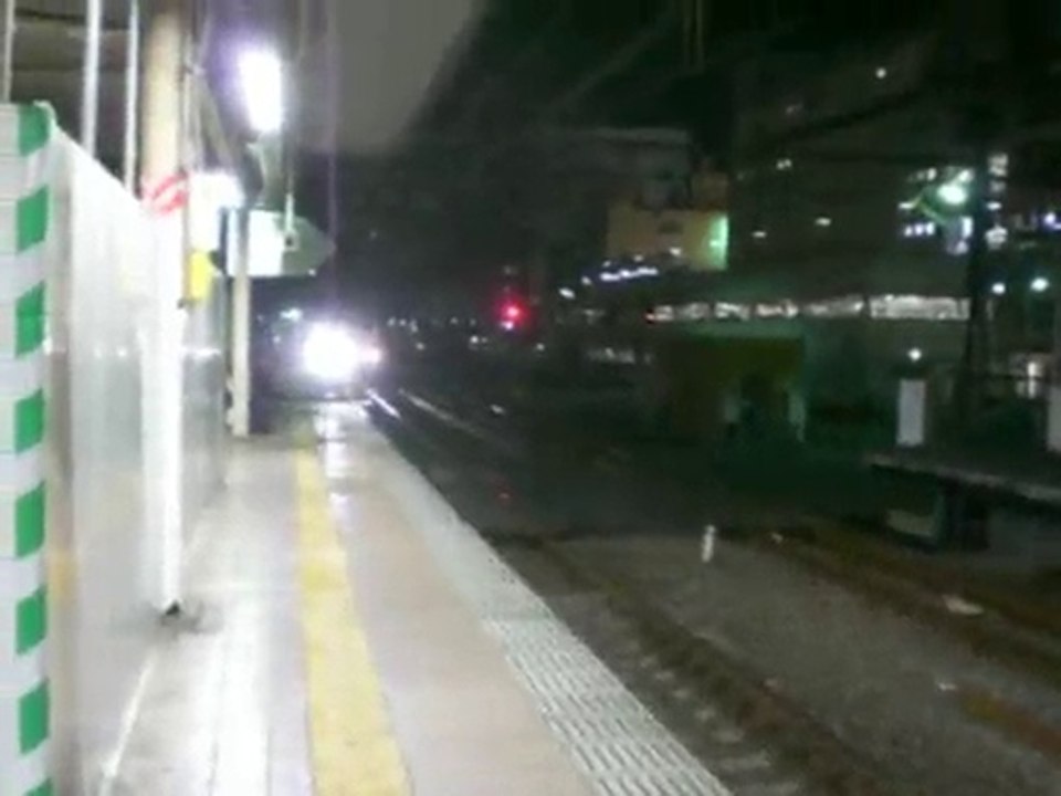 E257系「風林火山」　立川駅に到着