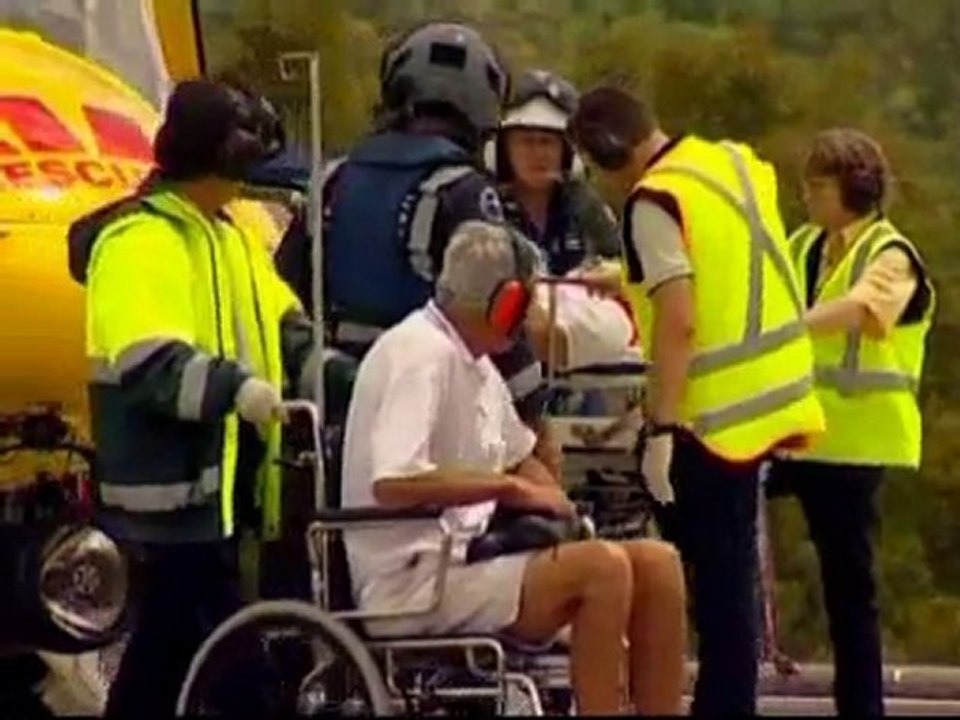 Powerful storm hits Australia