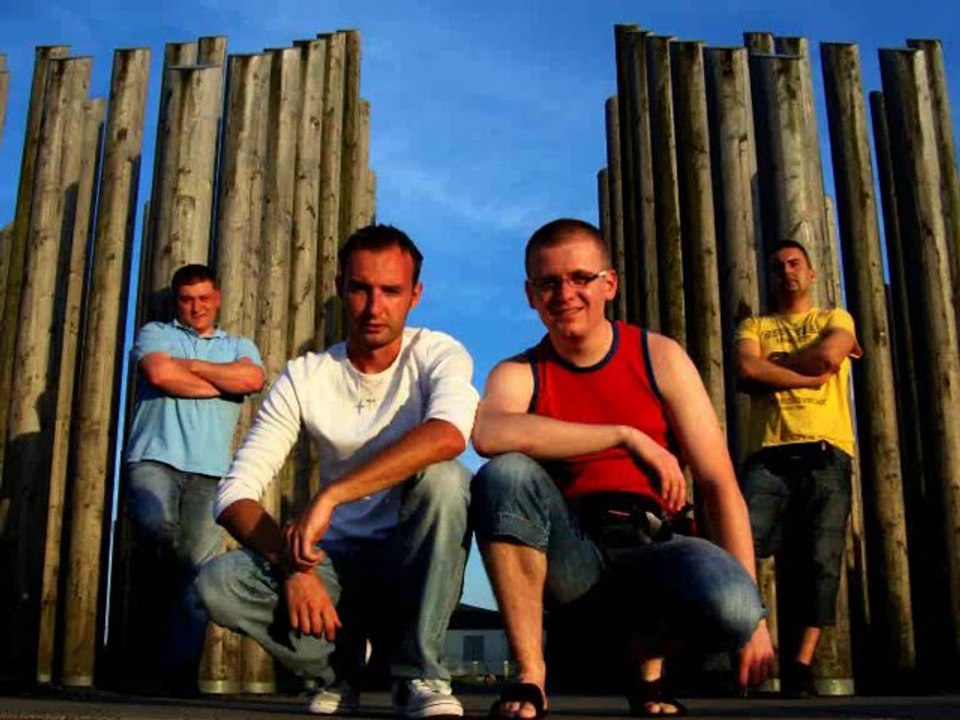 LA (Blinded By The Lights 2) 2010