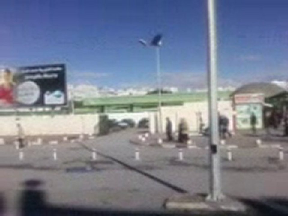 sncft gare de metro leger de tunis place barcelone