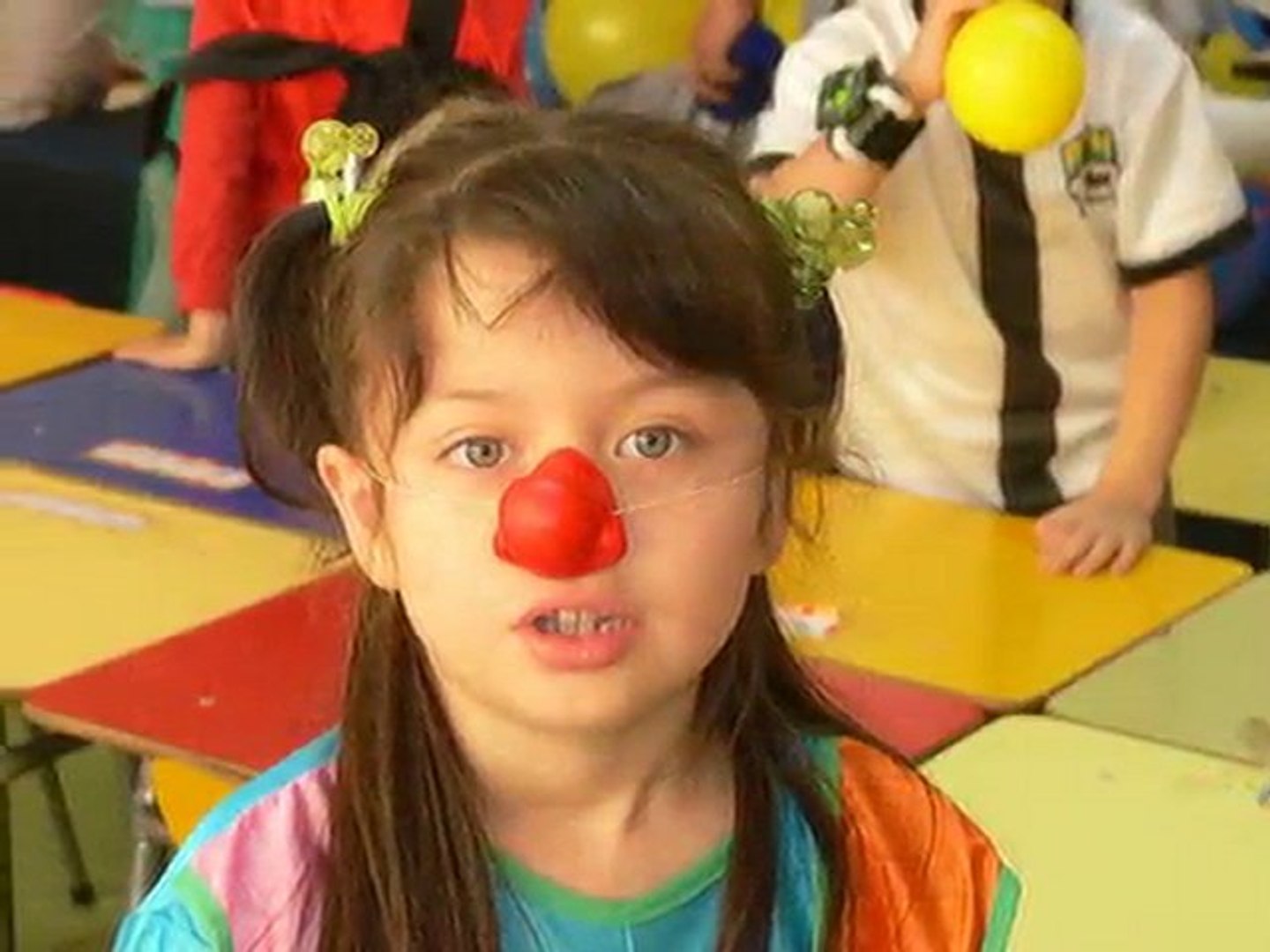Kinder B 4