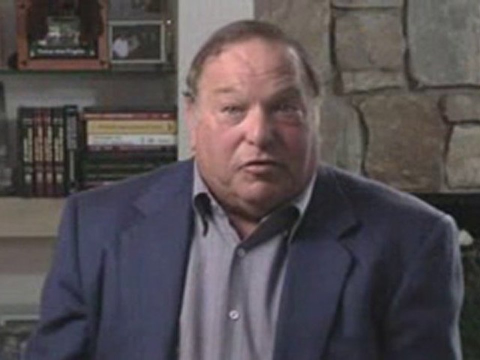 Collecting Evidence At A Crime Scene : What is a 'standard reference sample' in CSI?