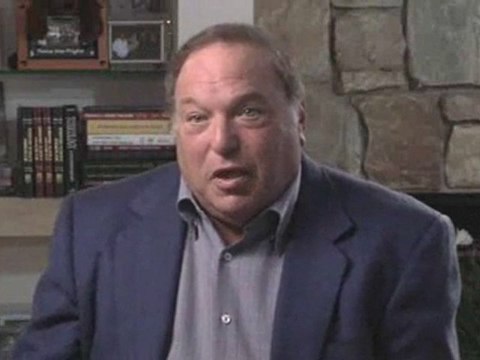 Collecting Evidence At A Crime Scene : What is the 'chain of custody' of CSI?