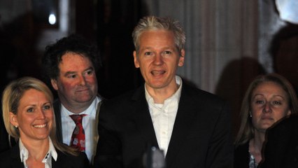 Wikileaks : Julian Assange libéré sous caution