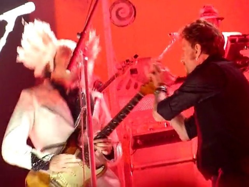 -M- (Matthieu Chedid) et Johnny Hallyday : "Tanagra" live